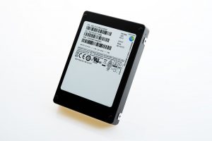 چگونه ویندوز را از HDD به SSD انتقال دهیم؟ ۱